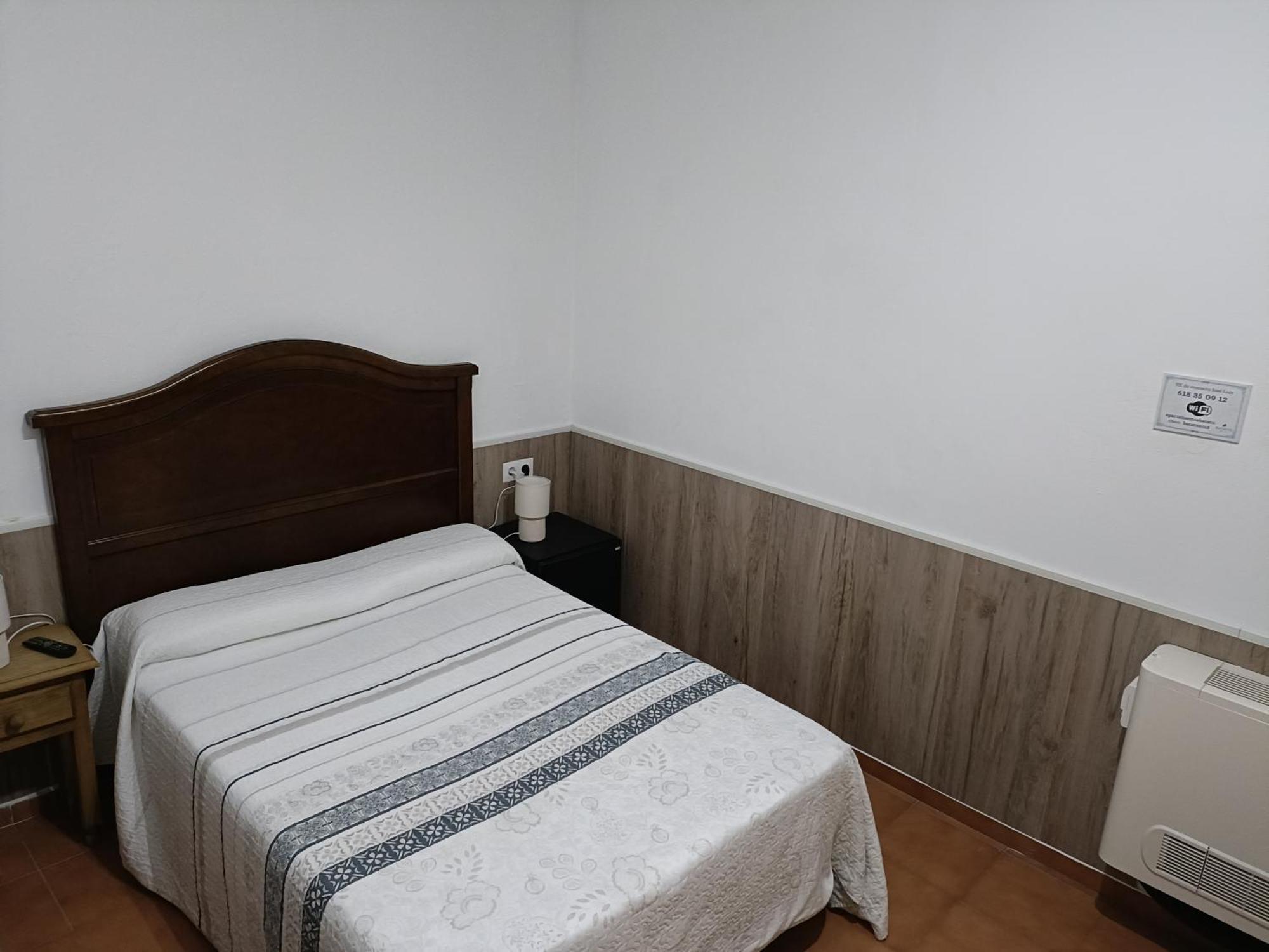 Hostal Batato Vejer de la Frontera Εξωτερικό φωτογραφία