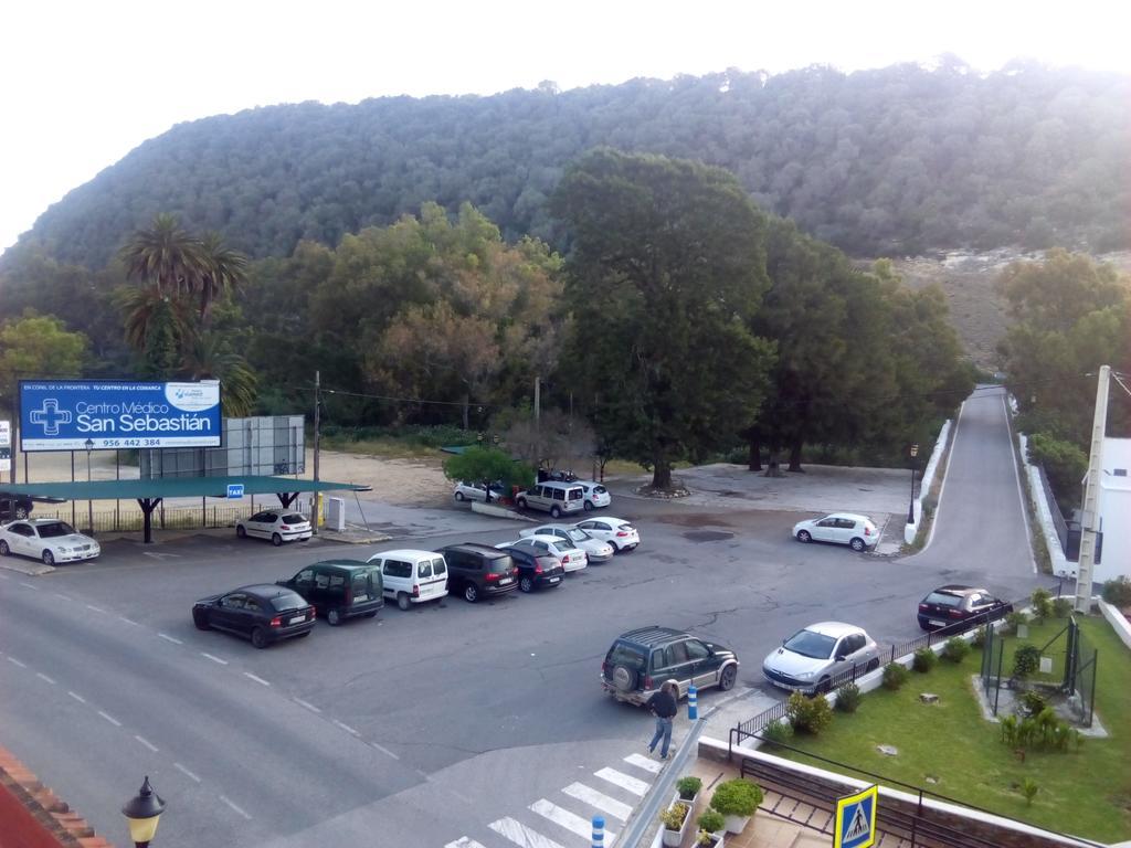 Hostal Batato Vejer de la Frontera Εξωτερικό φωτογραφία