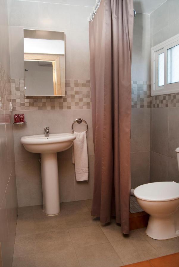 Hostal Batato Vejer de la Frontera Εξωτερικό φωτογραφία